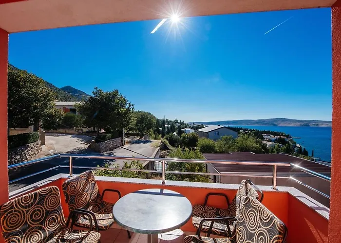 Apartman By The Sea Starigrad, Paklenica - 14113 Starigrad-Paklenica