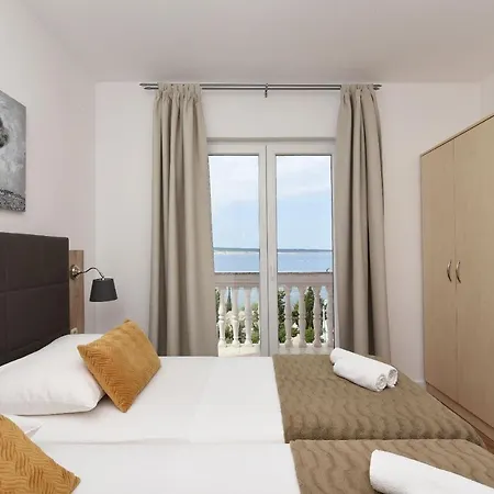 By The Sea Starigrad, Paklenica - 14113 * 斯塔利格拉德-帕克利尼卡